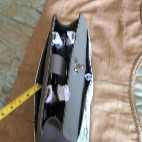 Snob Essentials Handbag - Picture 8 of 8